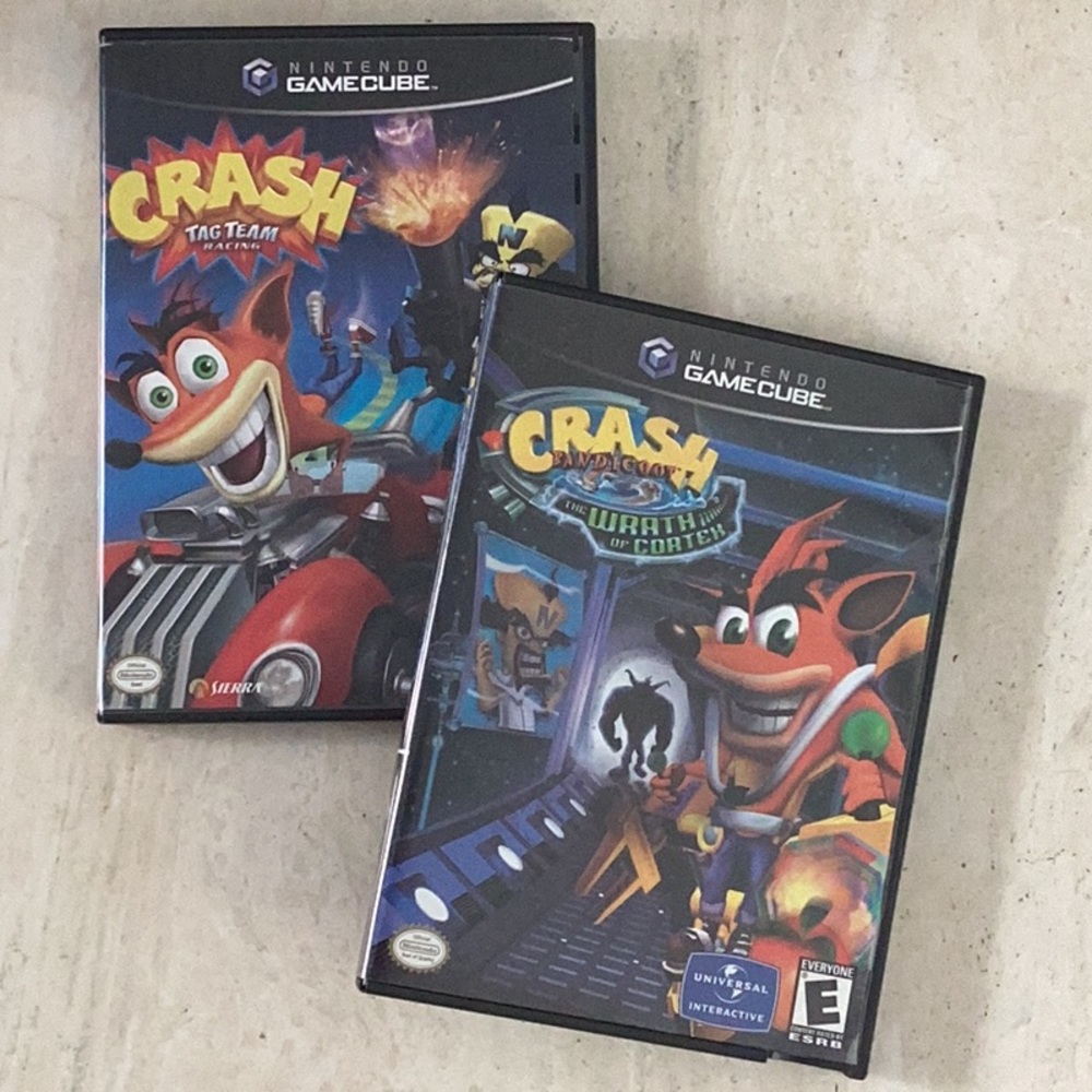 Crash Bandicoot Tag Team Racing Nintendo Gamecube Game & The Wrath Of Cortex Cib